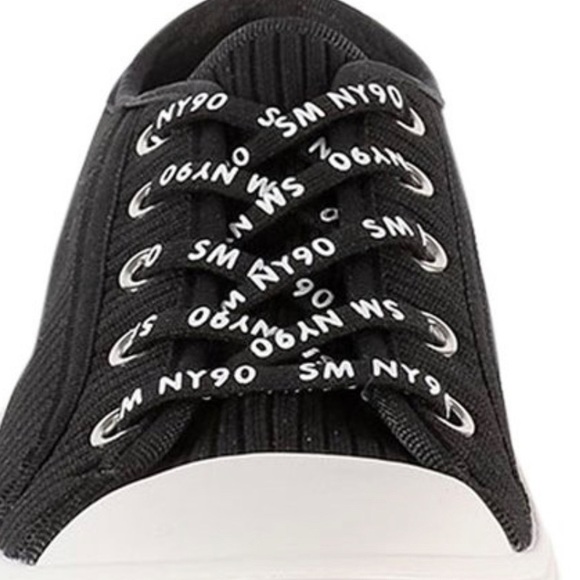 Steve Madden women’s Black Vex knit platform sneakers Sz 7 NEW - Picture 2 of 5